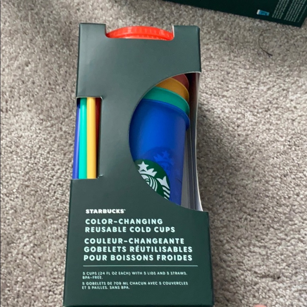 Rare! Starbucks color changing cups!